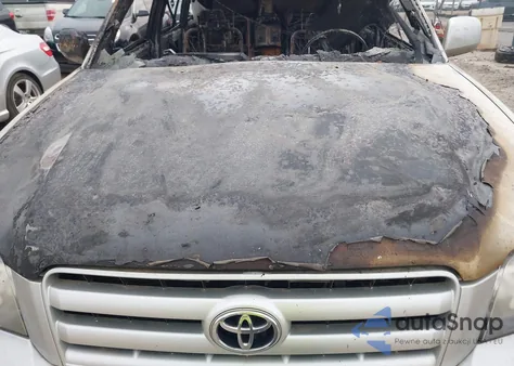 2006 Toyota Highlander Limited V6 from USA, damaged, VIN JTEEP21A560144118